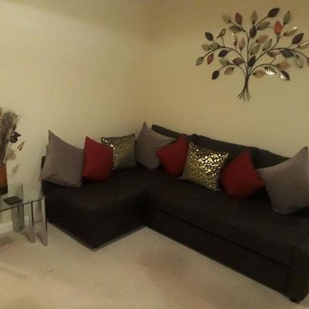Airdrie Apartments Экстерьер фото