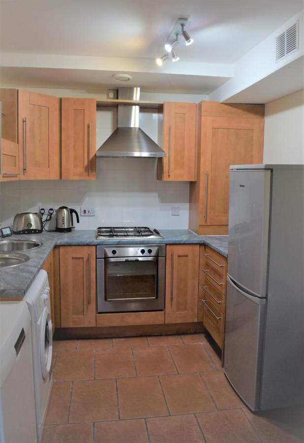 Airdrie Apartments Экстерьер фото